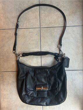 Coach Kristin Hobo (Black)